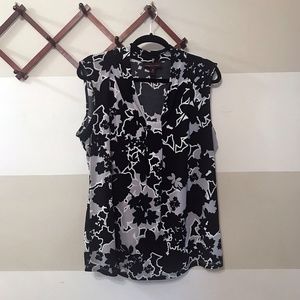Dana Buchman Knot-Front Top XL Black Gray Floral